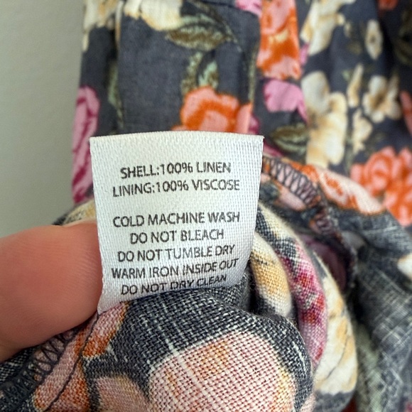 KIVARI Floral Linen Tie Back Mini Dress - Picture 5 of 5